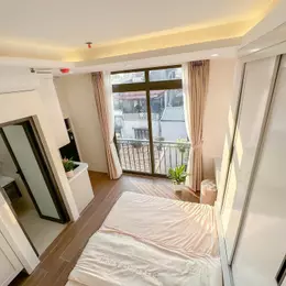 Bán nhà cực xịn phố Hoàng Hoa Thám 50m2, 6T thang máy, MT4.9m lô góc KD 50tr/tháng