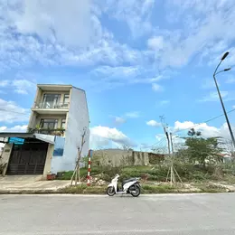 🔸 Bán đất Mặt tiền Đại Cồ Việt - KQH Đông Nam Thuỷ An Phường An Đông. Cách AEON Maill 300m.