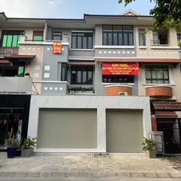 Nhà chính chủ cho thuê kinh doanh, văn phòng tại khu vực sầm uất.