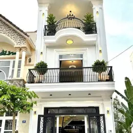 Sỡ hữu ngay nhà đẹp mặt tiền gần cầu vượt ngã ba Huế, TP. Đà Nẵng