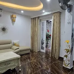Ngon bổ rẻ Đào Tấn, 73 m2, MT 10 m, 4 tầng, giá chỉ 9.5 tỷ