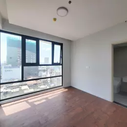 Bán căn hộ 2PN D-Homme giá chỉ 4.5 tỷ. Căn góc thoáng đẹp, nhận nhà ở liền.