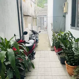 SOS, Bán Nhà Gấp, Linh Đông, THủ Đức, HXH, DT 102m2, ở Ngay. Chỉ 4ty hơn