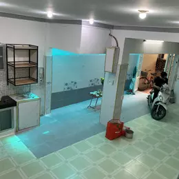Cho thuê nhà nguyên căn ngay chợ Hoàng Hoa Thám
