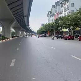 MẶT PHỐ MINH KHAI - HAI BÀ TRƯNG - VỈA HÈ ĐÁ BÓNG - KINH DOANH SẦM UẤT NGÀY ĐÊM- 2 MẶT PHỐ