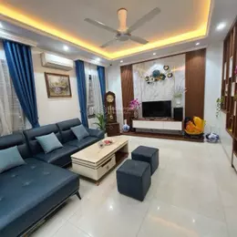 Bán gấp nhà riêng Phạm Văn Đồng, Cầu Giấy, lô góc 2 mặt ngõ cách phố 30m, 36m2 x6T giá 7,7 tỷ