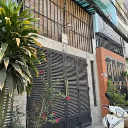 Bán nhà Hầm 5 tầng - Sư Vạn Hạnh Q10 - cho thuê dòng tiền cao