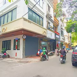 Nhà phân lô phố Nguyễn Chí Thanh 45m2, 4T, MT6m ô tô thông Huỳnh Thúc Kháng ở sướng
