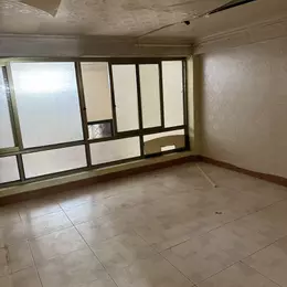 Bán nhà Hoàng Mai giá 6.5 tỷ, diện tích 30m2, 5 tầng, mặt tiền 4m