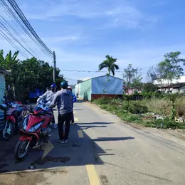 Nhà riêng tại Hương Lộ 7 Đồng Nai với diện tích 92m2, 2 tầng, 3PN, 2WC, pháp lý đầy đủ.