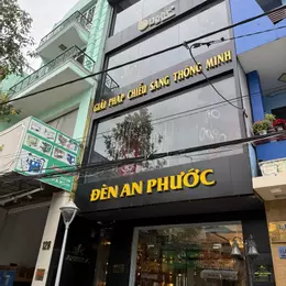 Chính chủ bàn giao mặt tiền đường Núi Thành, Kinh doanh sầm uất. Cho thuê 40 triệu/tháng
