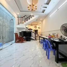 NHà Mặt Tiền  Kinh Doanh 2 Tầng 5x30m 4PN  SHR Trịnh Thị Miếng Hóc Môn Sát Quận 12