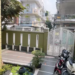 BIỆT THỰ SÂN VƯỜN - MẶT TIỀN KINH DOANH NGAY LÊ VĂN QUỚI - NGANG KHỦNG 10M CHỈ 22.9 TỶ