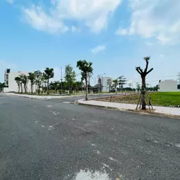 Bán đất 80m2 sổ hồng chính chủ. 
Giá chỉ 1tỷ 200