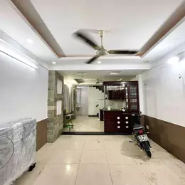 Bán nhà HXH Bùi Thị Xuân, P2, Tân Bình, 61m2, 4 tầng, 6PN, có dòng tiền