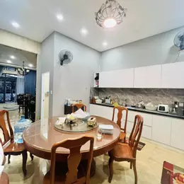 Bán Nhà HXH 8m đường Giải Phóng - Cộng Hòa, DT: 4.5x15.5m, 4 Tầng -  4PN, 13.2 tỷ.