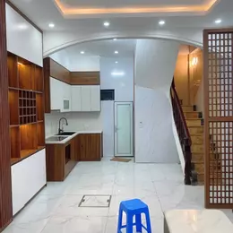 Bán nhà Khương Trung giá 8.2 tỷ, diện tích 48m2, 4 tầng, mặt tiền 5m