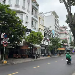 Cho thuê mặt bằng kinh doanh 40m, phố dịch vụ tóc, spa - Tân Vĩnh, P.6 - Quận 4