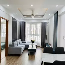 Cần bán căn hộ 2 ngủ, view Hồ full nội thất tại khu 3 tòa KDT Thanh Hà Cienco 5