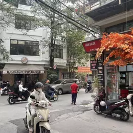 Bán nhà: Kim Giang, 37m2, 5 tầng, kinh doanh, oto tải tránh, mặt chợ, thuê 300tr/năm. Nhỉnh 10 tỷ