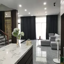 Cần cho thuê nhà 3 tầng khu đô thị Royal Park , Huế