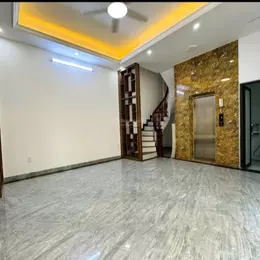 GẤP GẤP! QUAN NHÂN THANH XUÂN,NGÕ NÔNG,1 BƯỚC RA PHỐ,THANG MÁY,33M2 x 6T.