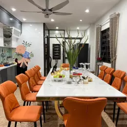 Phân lô vỉa hè Phùng Khoang, lô góc thoáng sáng rực rỡ, ô tô đỗ thoải mái, 66m2, 19.9 tỷ