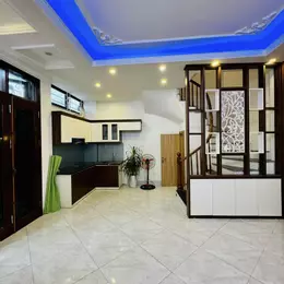 BÁN NHÀ LẠC LONG QUÂN 30M2 5T 3.1M MT GIÁ CHÀO 15 TỶ TÂY HỒ