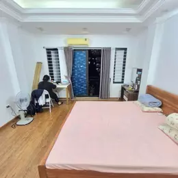 Bán nhà Hồ Tùng Mậu, 40m2, 7 tầng, thang máy, kinh doanh, gara 7 chỗ 12.8 tỷ