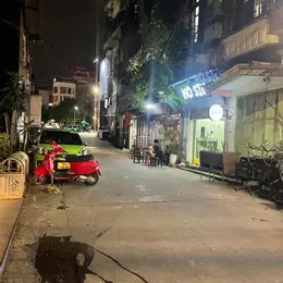 Bán nhà Kim Mã 39M, ô tô đỗ cửa, cách phố 30m, 5 tầng 5 ngủ, chỉ hơn 7 tỷ!