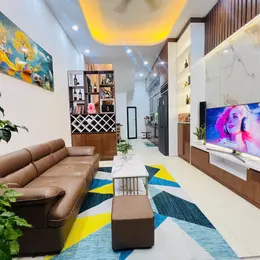 CỰC PHẨM KIM GIANG HOÀNG MAI, NHÀ ĐẸP NHƯ HOA HẬU 40M2*6T, Ô TÔ ĐỖ CỔNG, FULL NỘI THẤT, CHỈ 6.8 TỶ.