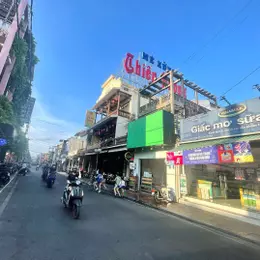 Bán nhà 2 tầng 2 mặt tiền Chi Lăng ngay cầu Gia Hội , Chợ Đông Ba , khu vực kinh doanh sầm uất Huế