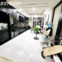 BÁN NHÀ 4 TẦNG, 60M2, Hẻm NGUYỄN TRÃI, QUẬN 5 - GIÁ 12 TỶ - SỔ HỒNG CHÍNH CHỦ