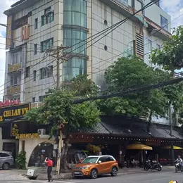 Bán tòa nhà hầm 9 tầng 2 MT góc Cửu Long, Trường Sơn Q10