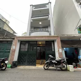 Hot!! Giá rẻ nhất Mặt Phố Quận Hai Bà Trưng KD, Ô Tô Tránh, 2 thoáng 82m2, MT: 5m Chỉ 20.8 tỷ