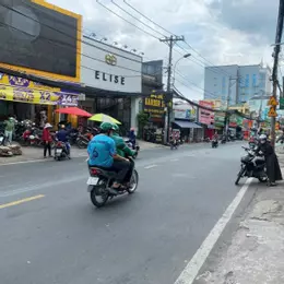 Nhà mặt tiền Lê văn việt tăng nhơn phú B, DT 150m cấp 4 ,