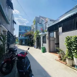 Nhà Lê Văn Việt, TNP A, 90m2, ngang 5m, hẻm xe hơi , nhỉnh 5 tỷ