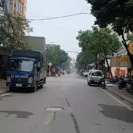 Bán nhà: Trần Thủ Độ, Phân Lô,Kinh doanh, Vỉa hè, Otô tránh, 70m2, 5 tầng: hơn 16 tỷ