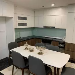 Bán  Căn Hộ đẹp Nguyễn Sơn- Khu Bộ Quốc Phòng Full Nội thất - ngõ nông 31m - nhỉnh 3 tỷ(TL)