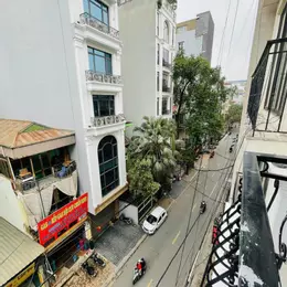 HIẾM!CCMN HỒ TÙNG MẬU,CẦU GIẤY,OTO ĐỖ CỬA,DT:70Mx8T,MT:5m,12.4ty