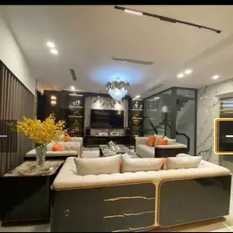 Chỉ 22 tỷ có ngay nhà Việt Hưng mặt tiền 8m, dt 61m.