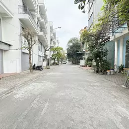 CHỦ NGỘP - Giảm sốc 113m2 nở hậu Trâu Quỳ - Đối diện Metropolitan - Sổ đỏ sẵn công chứng
