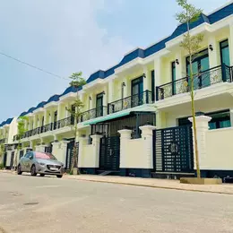 Chính Chủ Bán Nhà Liền Kề Mới Đẹp – Khu Dân Cư An Ninh – Giá Cực Tốt