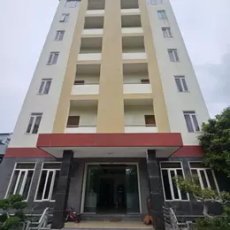 Mời Thuê khách sạn 30 phòng, giá đẹp tại trung tâm Phường Vĩnh Phúc, Phú Thọ