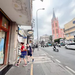 BÁN QUỸ ĐẤT SIÊU HIẾM - MT HỤT Đ.HAI BÀ TRƯNG, P.TÂN ĐỊNH, QUẬN 1 - NGANG 5M NỞ HẬU 7M * 32M VUÔNG