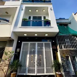 Bán nhà HXH Huỳnh Tấn Phát (Hẻm Bà Cả) – Nhà Bè

50m² (3,8 × 13,5m), nhà mới 3 tầng, 4PN, xe hơi