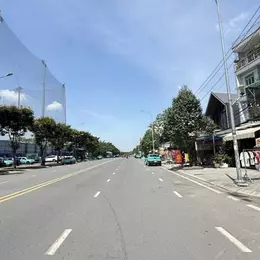 Bán nhà Mặt tiền Bờ Bao 1 ( 20 Bờ Bao Tân Thắng), 4x18m, 2 tầng cũ, tiện xây mới, 13,5 tỷ.