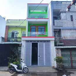 CẦN BÁN 80M2 NHÀ 2 TẤM ĐẸP LUNG LINH ĐƯỜNG XE TANK