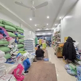 Lạc Long Quân – Bán nhà 6T thang máy 52m² MT 4m – Giá chào 26.6 Tỷ gần Hồ Tây