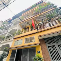 CẦN THANH KHOẢN GẤP, TOÀ NHÀ 4 TẦNG MẶT PHỐ VƯƠNG THỪA VŨ